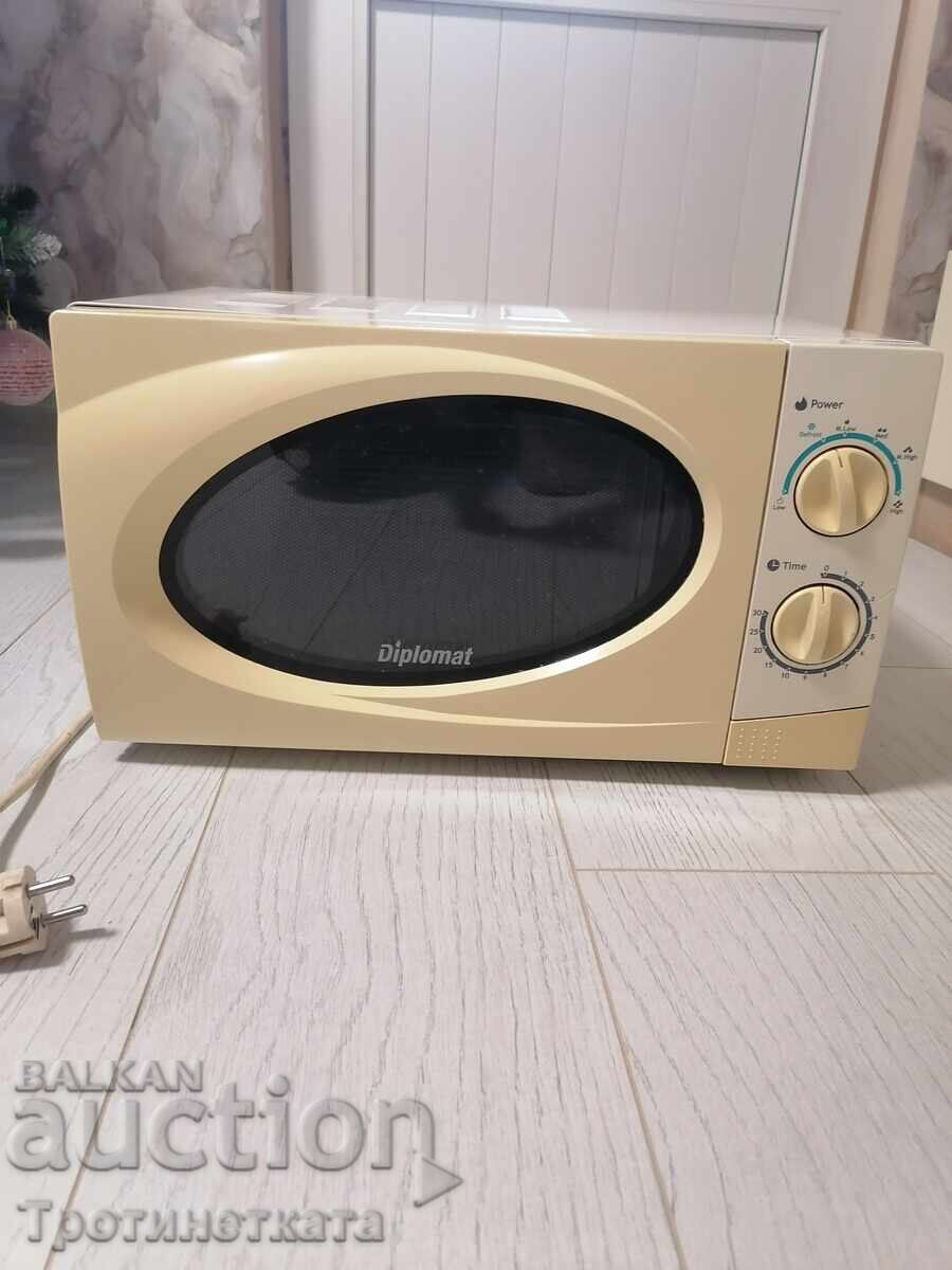 Microwave Microwave