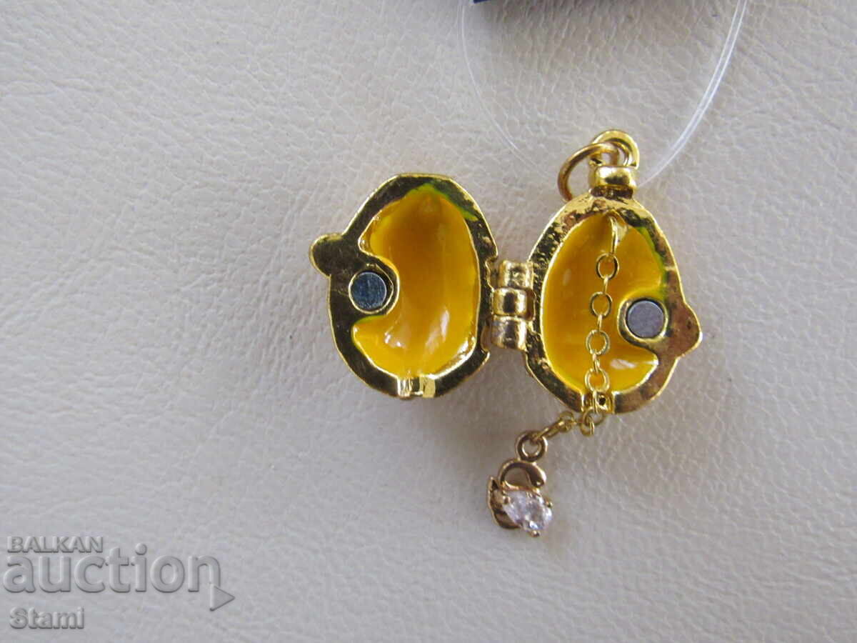 Auction  Fine women's pendant necklace - Faberge egg, new