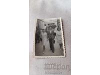 Photo Sofia Man and two young women on a walk 1942