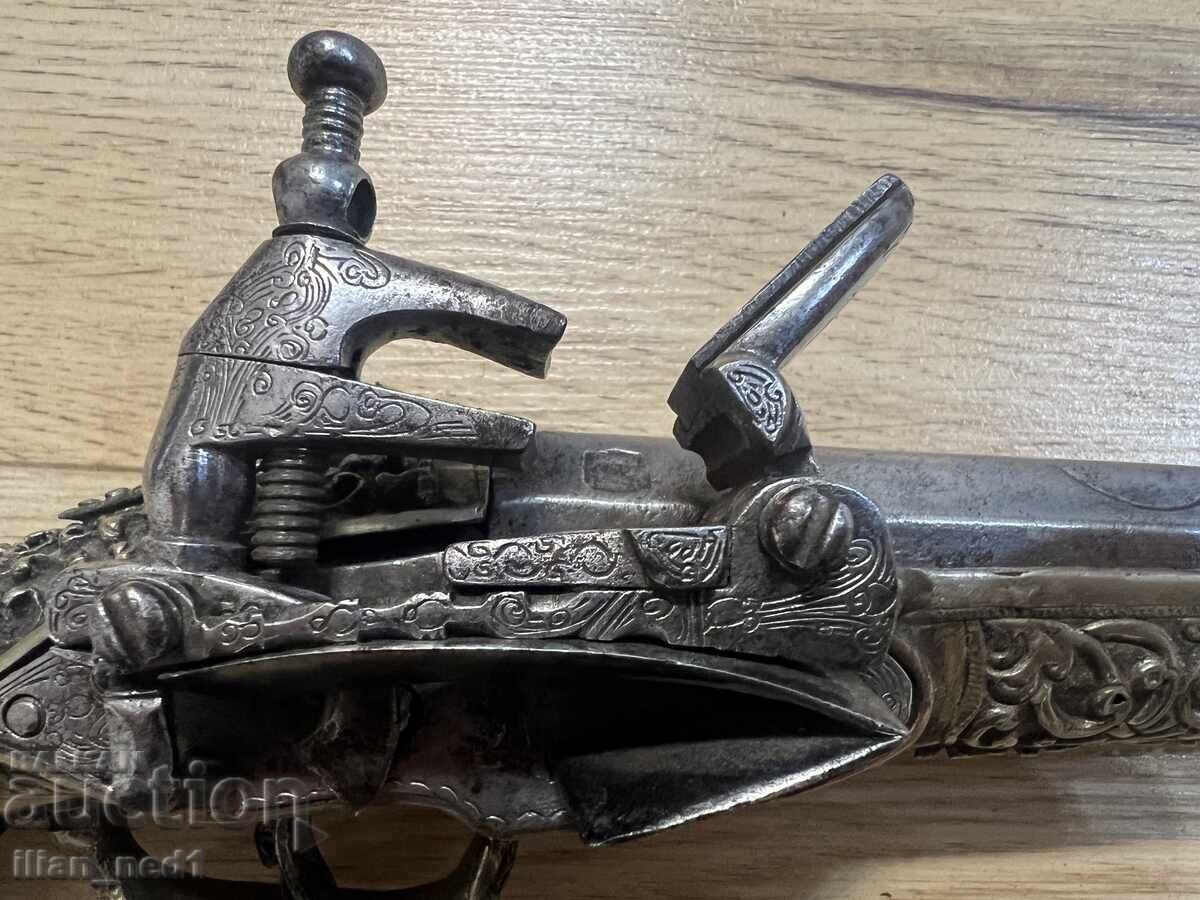 Livrarea Pistol Flintlock