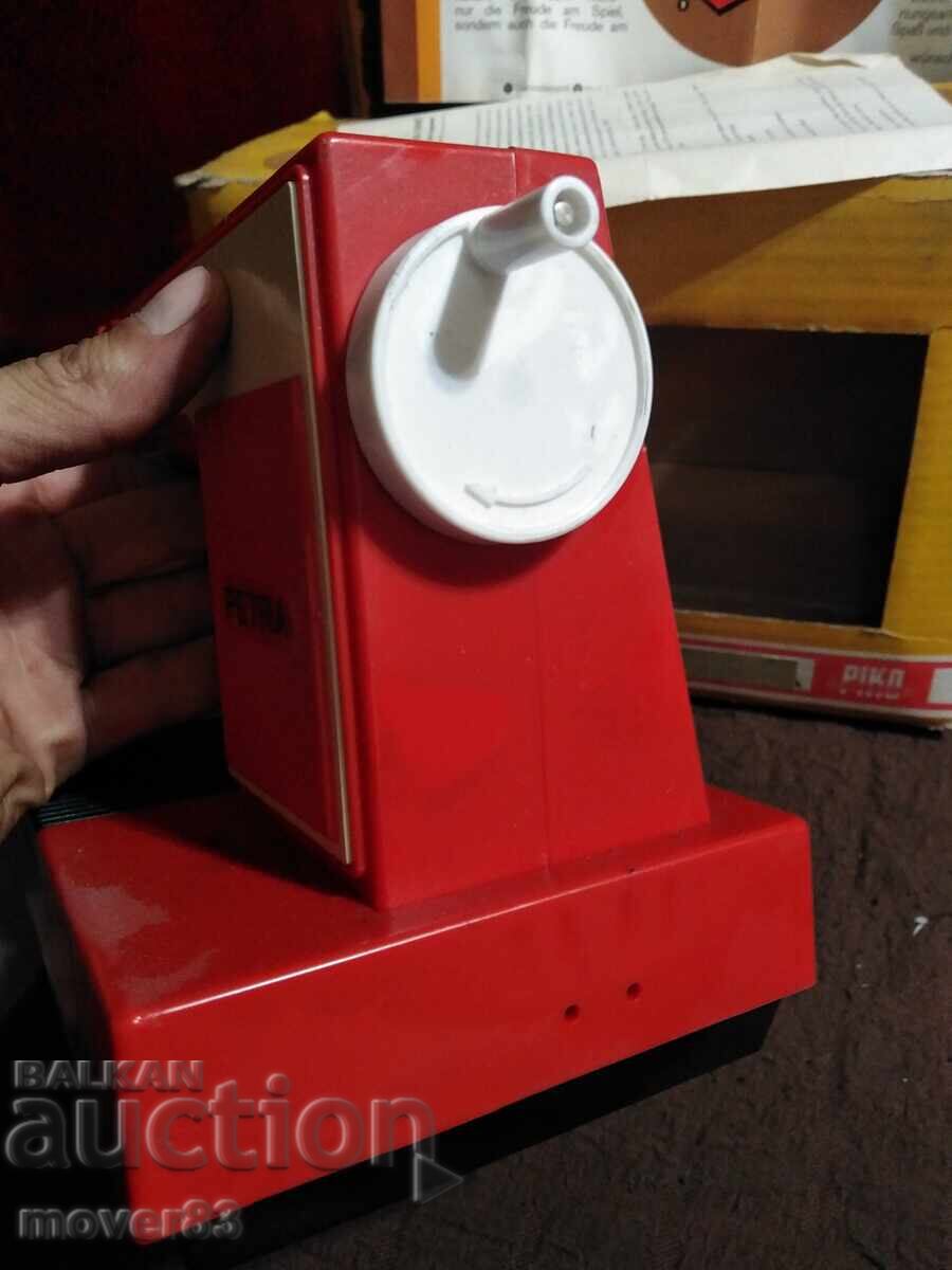 Delivery of Children's toy. Sewing machine "PIKO" Delivery of Children's toy. Sewing machine "PIKO"