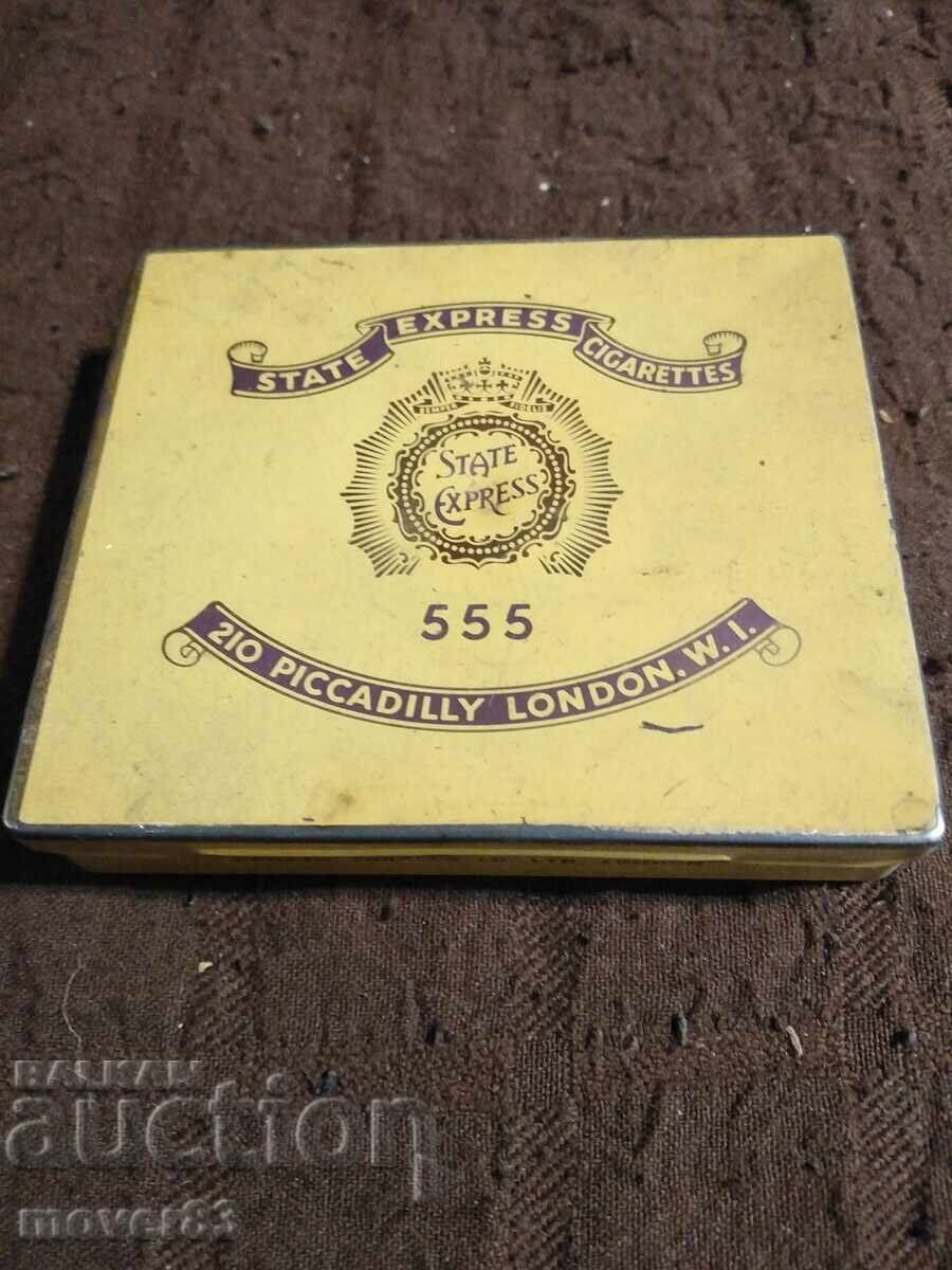 Καπνοπωλείο. Καπνοθήκη τσιγάρων "State Express" Καπνοπωλείο. Καπνοθήκη τσιγάρων "State Express"