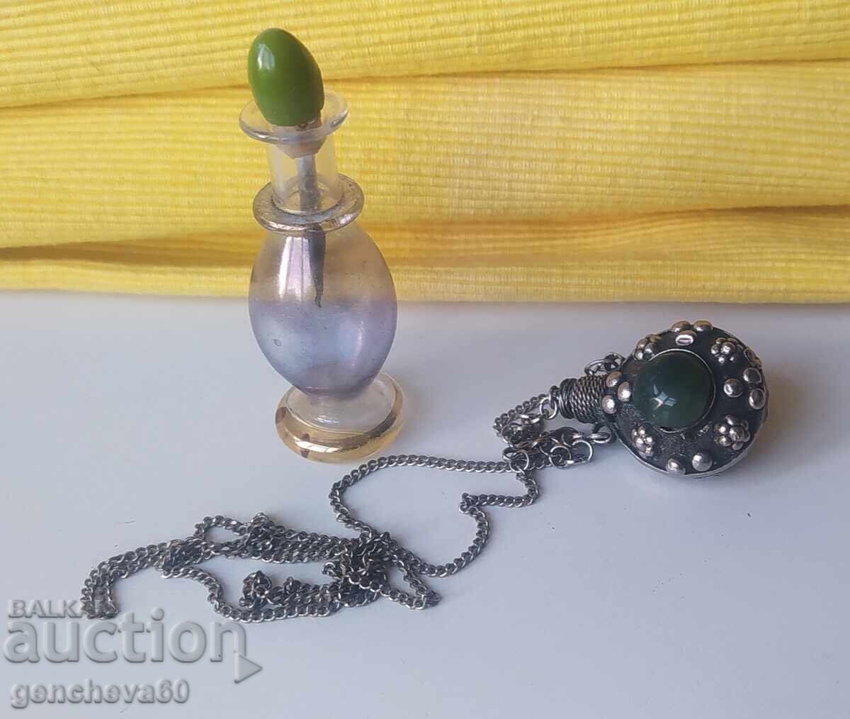 VINTAGE Sticluță de parfum de colecție Medalion