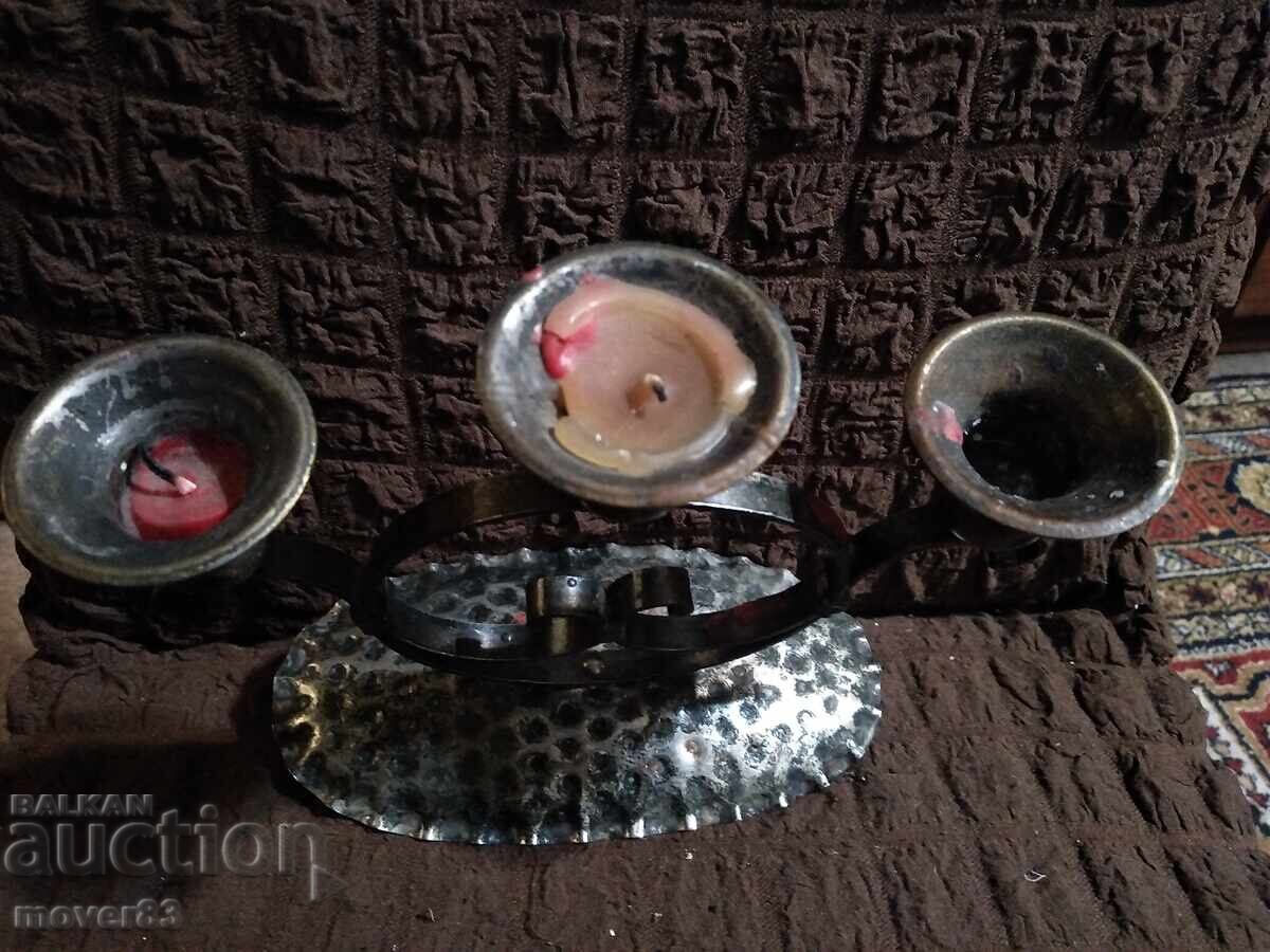 Δημοπρασία Κηροπήγιο. Κατεργασμένος σίδηρος