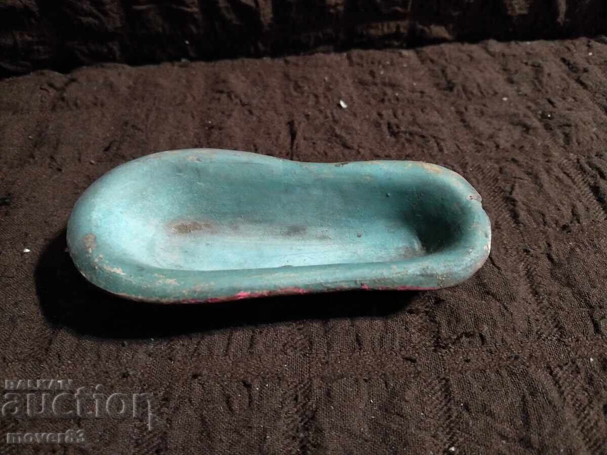 Jucărie veche/figurina. Cadă. Ceramică Jucărie veche/figurina. Cadă. Ceramică