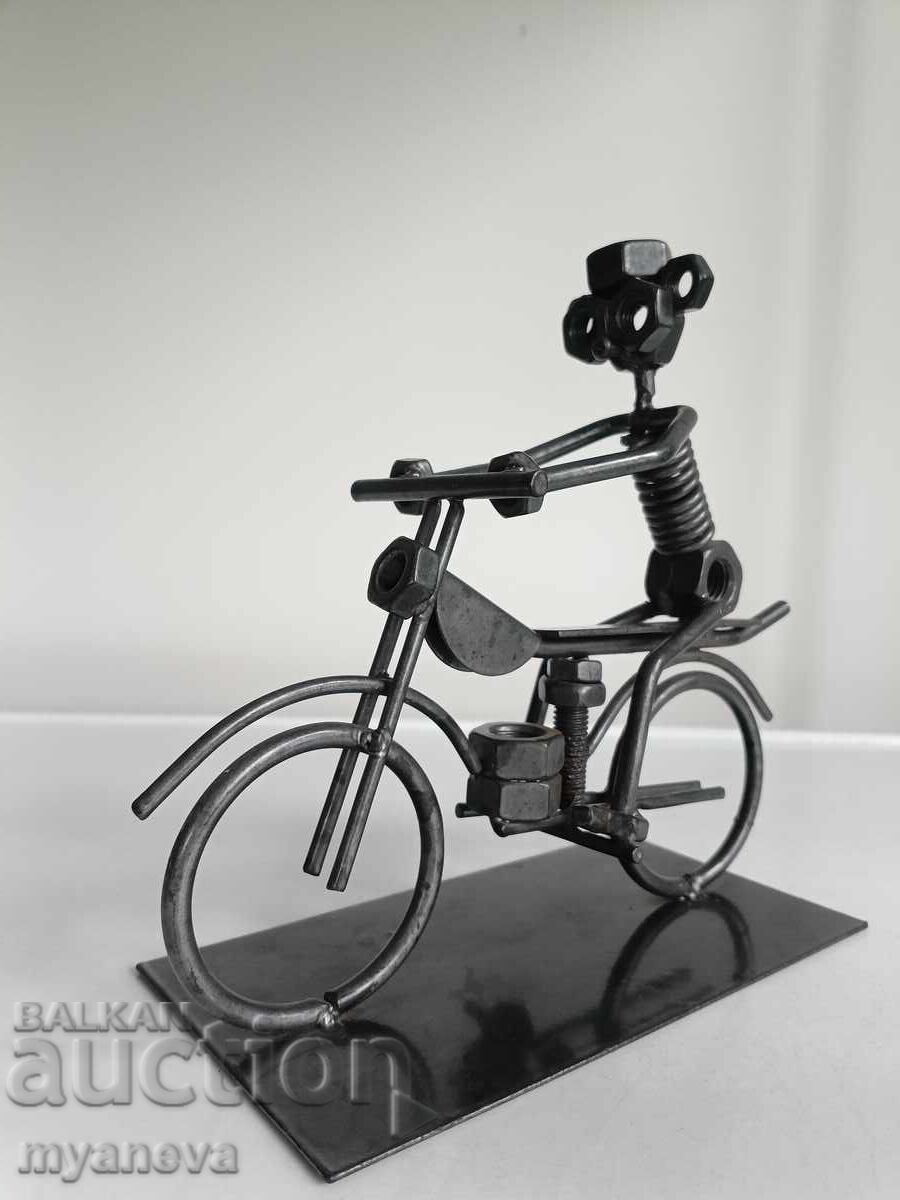 Delivery of Motorist, artistic figure made of fasteners