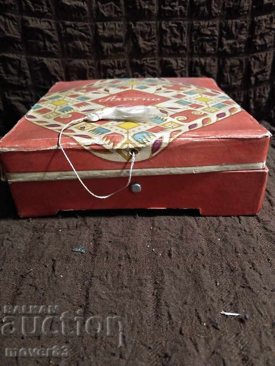 Old Albena candy box with price 0.55 BGN | € 0.28