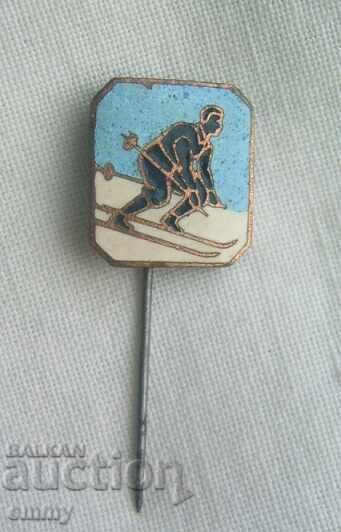 Царство България стара значка, знак - ски, скиор. Емайл с цена 28.36 лв. | € 14.50