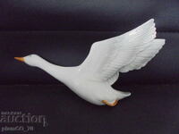 №8398 Old porcelain wall figure