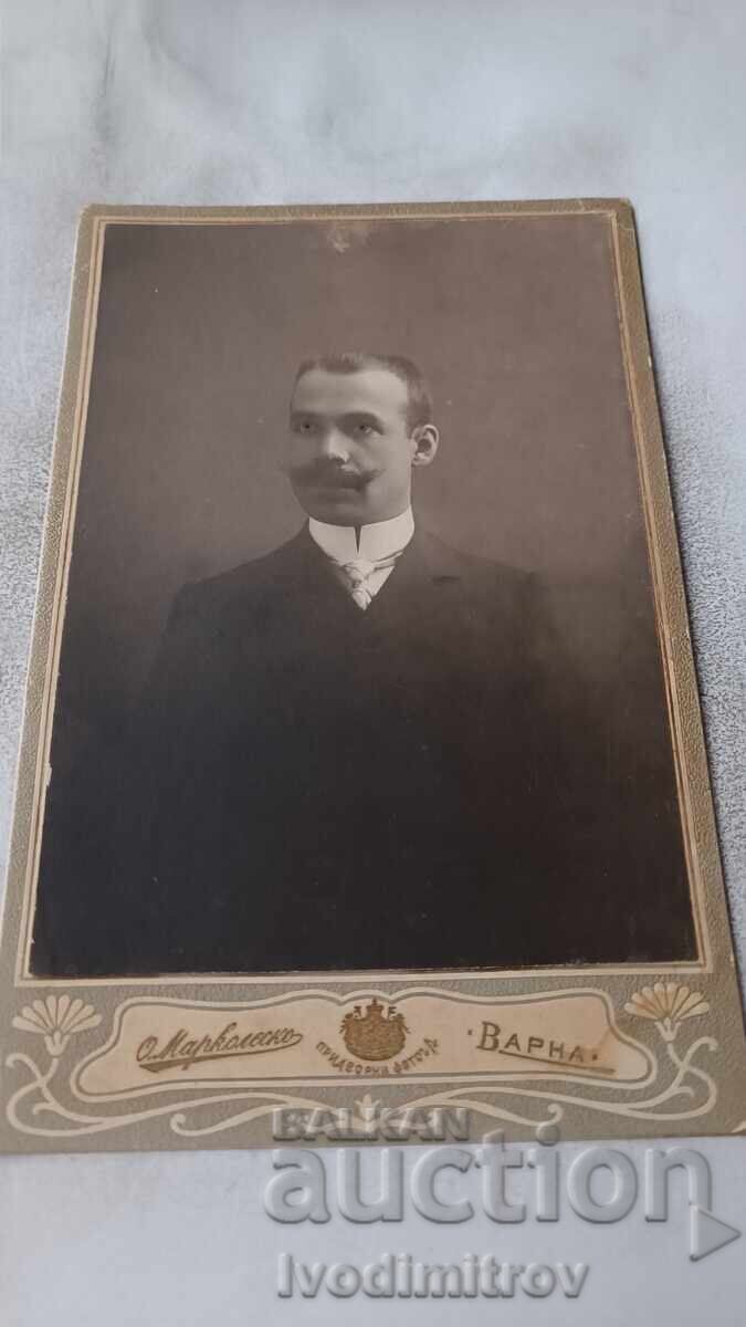 Foto Omul cu mustață Carton