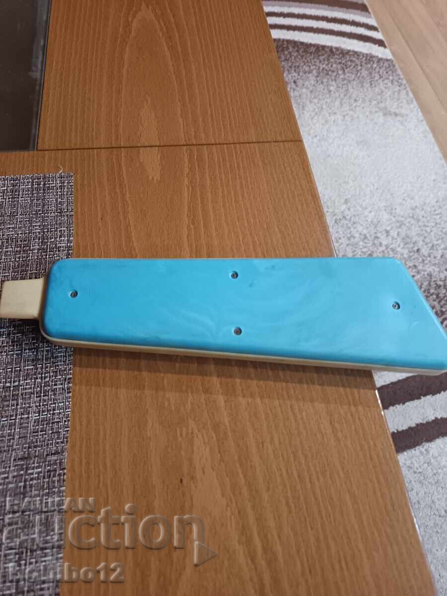 Доставка на Детски музикален инструмент Vintage USSR Viatka