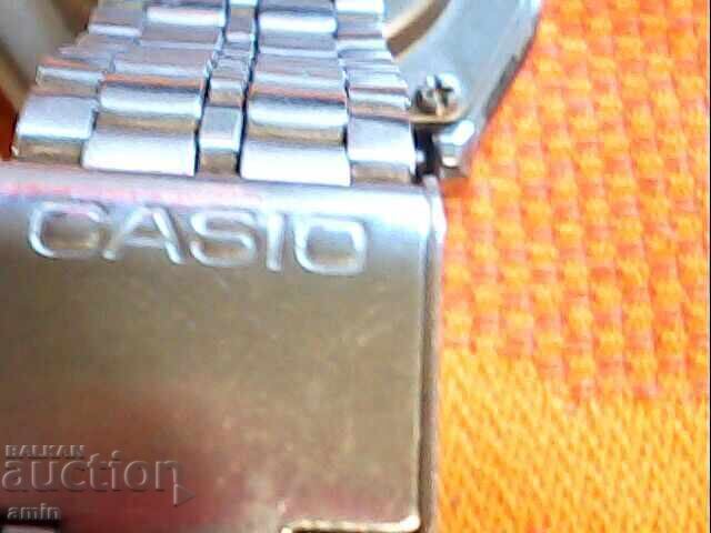 Παράδοση Αυθεντικό Casio λειτουργεί, δεν έχει μπαταρία, 4ιστο καινούργιο