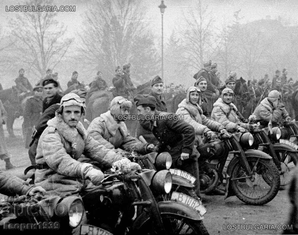 Kingdom of Bulgaria. Epaulettes from a winter motorcycle jumpsuit - 5 Kingdom of Bulgaria. Epaulettes from a winter motorcycle jumpsuit - 5