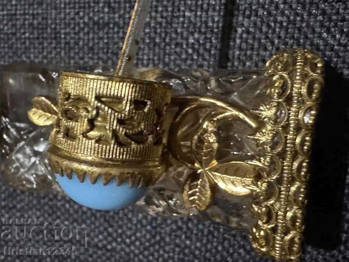 Старо шишенце от парфюм - 5