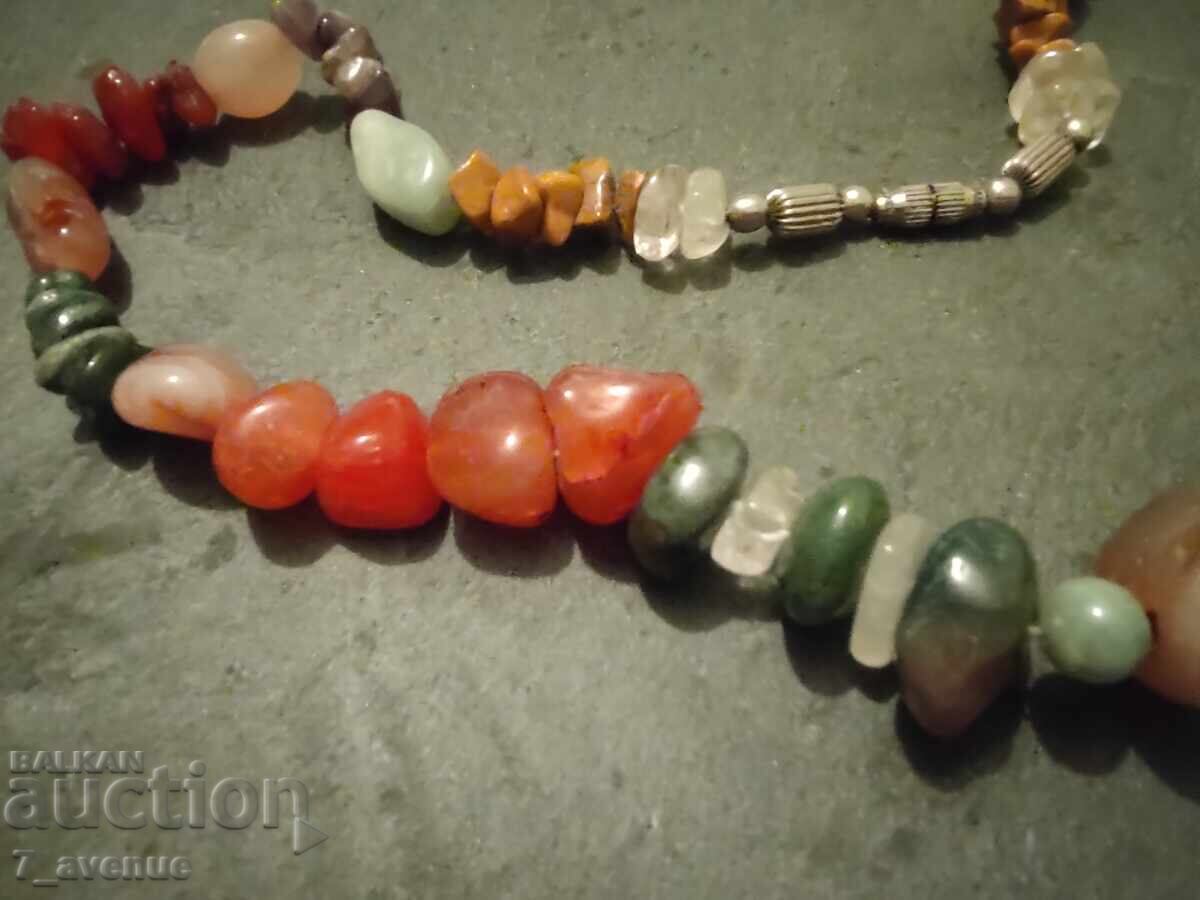 Δημοπρασία Γεραντάν, κολιέ κόσμημα, φυσικά πετράδια 6.12.25 Δημοπρασία Γεραντάν, κολιέ κόσμημα, φυσικά πετράδια 6.12.25