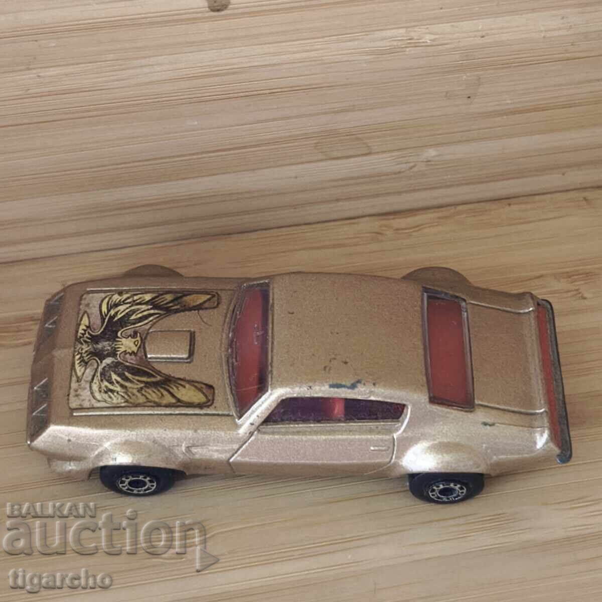 Количка matchbox England с цена 30.00 лв. | € 15.34 Количка matchbox England с цена 30.00 лв. | € 15.34