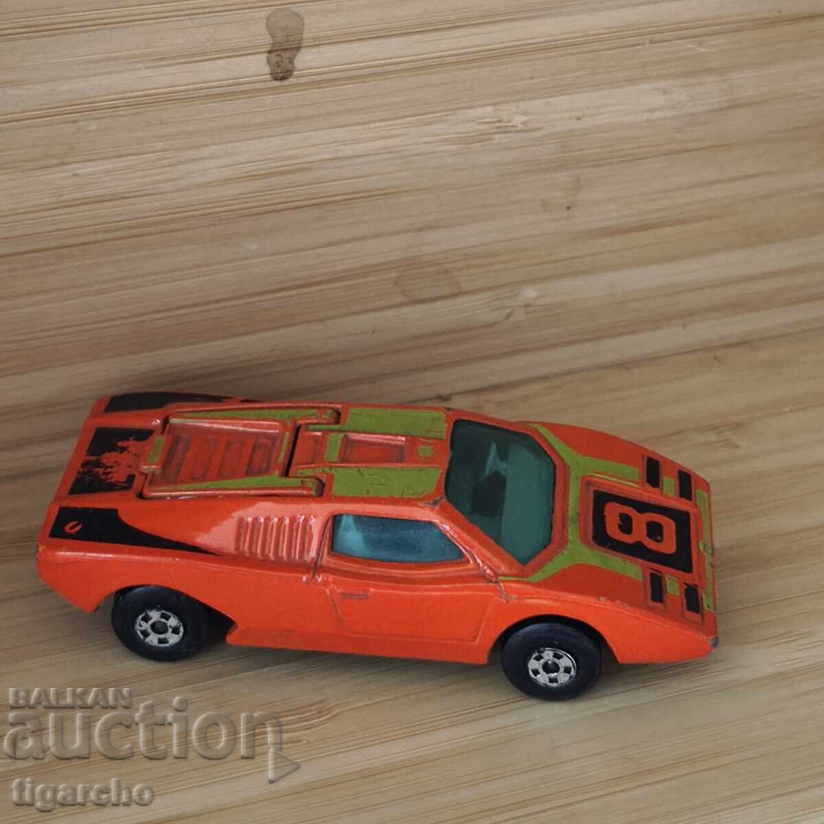 Количка matchbox England с цена 30.00 лв. | € 15.34 Количка matchbox England с цена 30.00 лв. | € 15.34