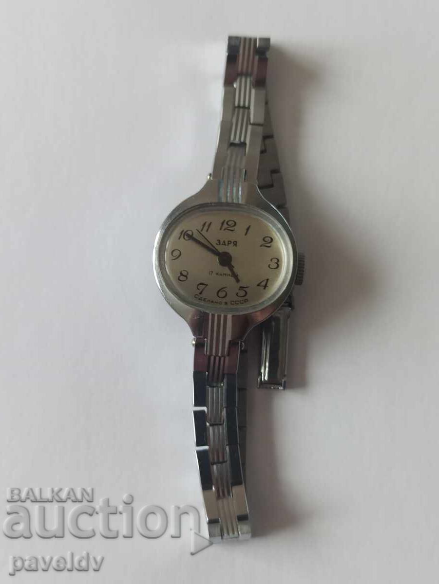 Ρωσικό γυναικείο ρολόι - Zarya - ΝΕΟ! με τιμή 50.00 BGN | € 25.56 Ρωσικό γυναικείο ρολόι - Zarya - ΝΕΟ! με τιμή 50.00 BGN | € 25.56