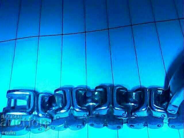 Доставка на много стар крсив 4асовник gucci milano original Доставка на много стар крсив 4асовник gucci milano original