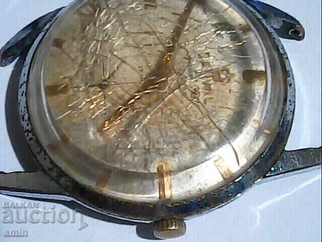 old darwille watch scratched glass with price € 7.67 | 15.00 BGN