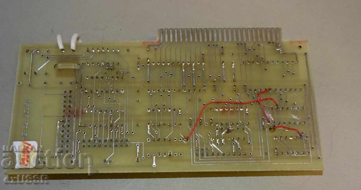 RS232 сериен порт разширителна карта за Правец 82 - 5