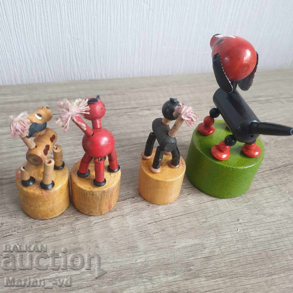 Ξύλινα πτυσσόμενα παιχνίδια χορού για ώθηση με τον αντίχειρα - 4 τεμάχια - 5