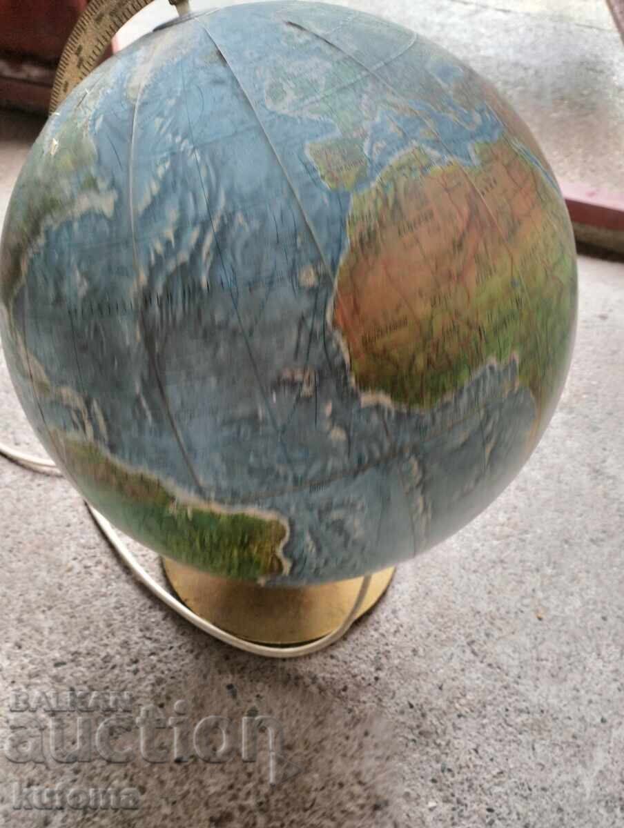 Licitație Lampă glob veche cu suport de bronz