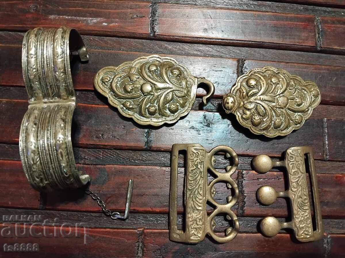 Lot of buckles and hryvnia - 6 Lot of buckles and hryvnia - 6