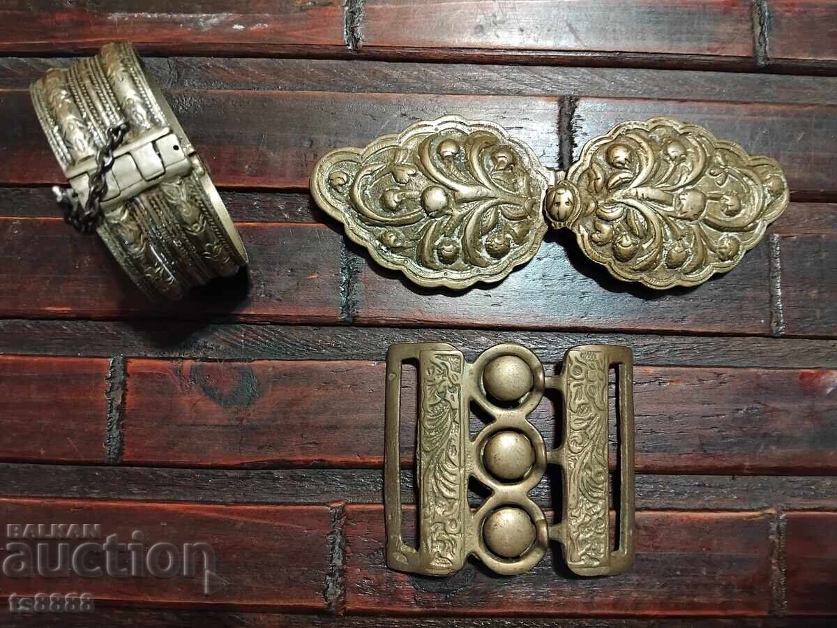 Lot of buckles and hryvnia Lot of buckles and hryvnia