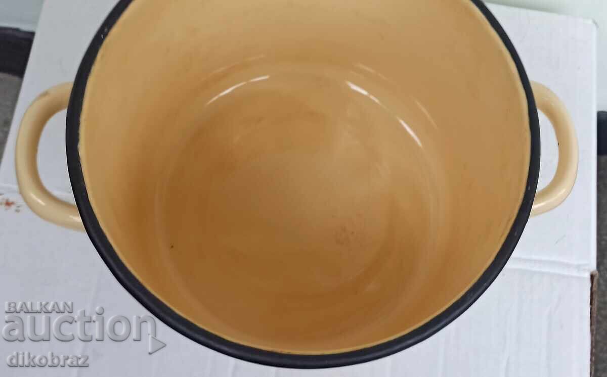 Oală emailată de uz casnic 4 litri - de la un ban - 6 Oală emailată de uz casnic 4 litri - de la un ban - 6