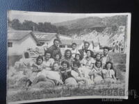 Παλιά φωτογραφία, 9-28 Ιουλίου 1953 στην Καμενίτσα, δάσκαλοι, κορεάτικα παιδιά