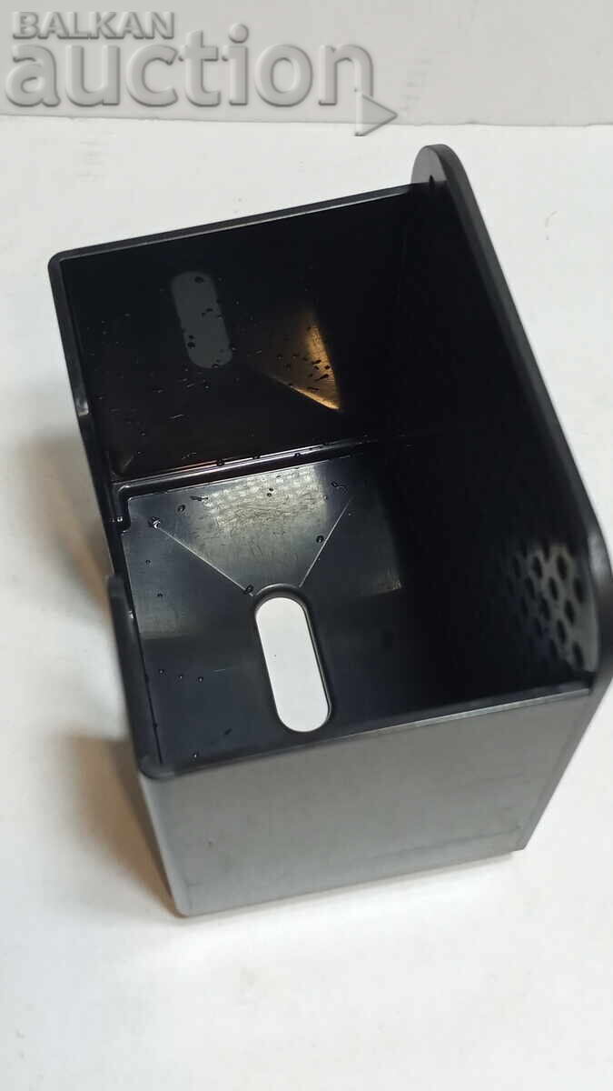 Контейнер за капсули от кафемашина Delonghi с цена 3.00 лв. | € 1.53