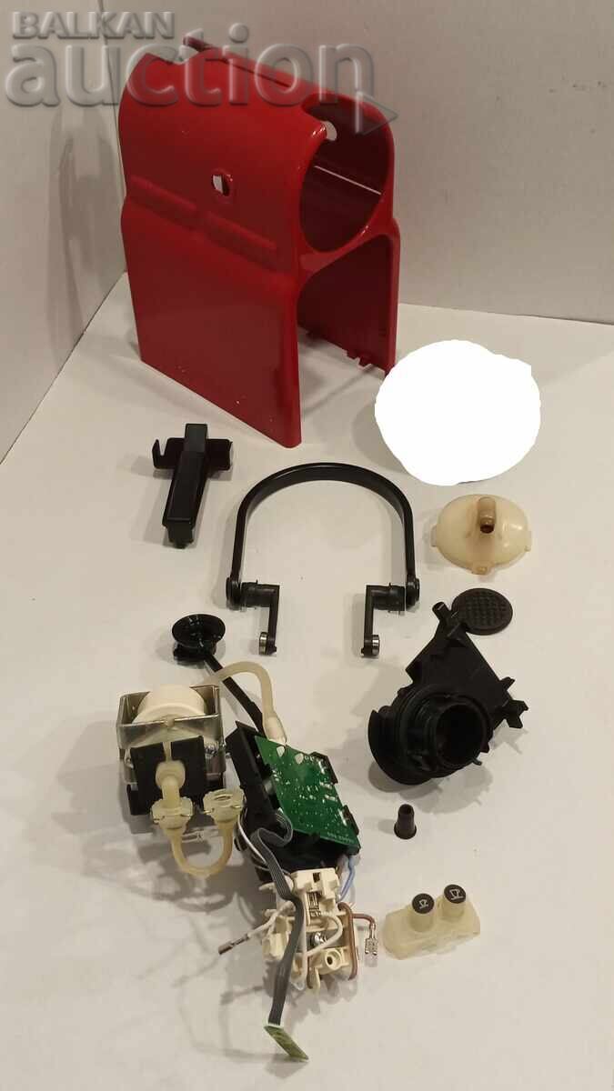 Licitație Piese de schimb pentru aparat de cafea DeLonghi Nespresso Licitație Piese de schimb pentru aparat de cafea DeLonghi Nespresso