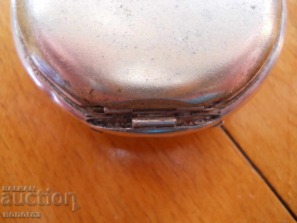 Delivery of Vintage Pocket Watch - Works Delivery of Vintage Pocket Watch - Works