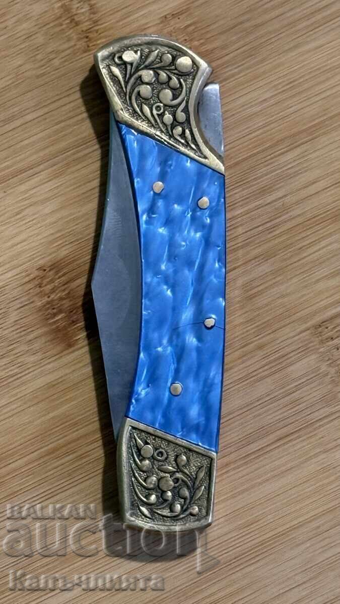 Πτυσσόμενο μαχαίρι με τιμή 150.00 BGN | € 76.69 Πτυσσόμενο μαχαίρι με τιμή 150.00 BGN | € 76.69