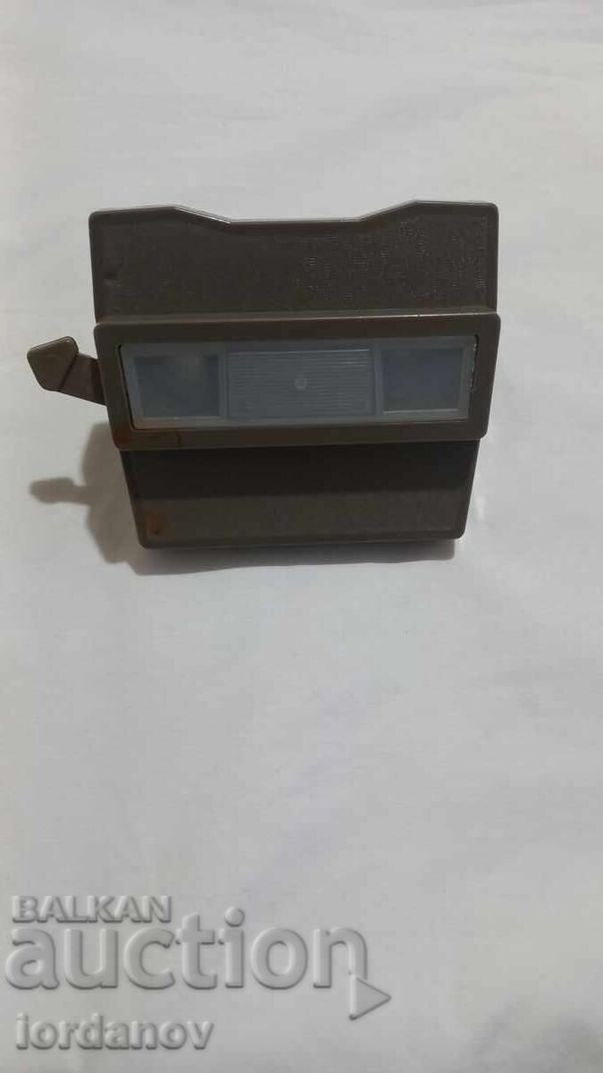 Stereoscop - STEREOBOX cu preț 25.00 BGN | € 12.78