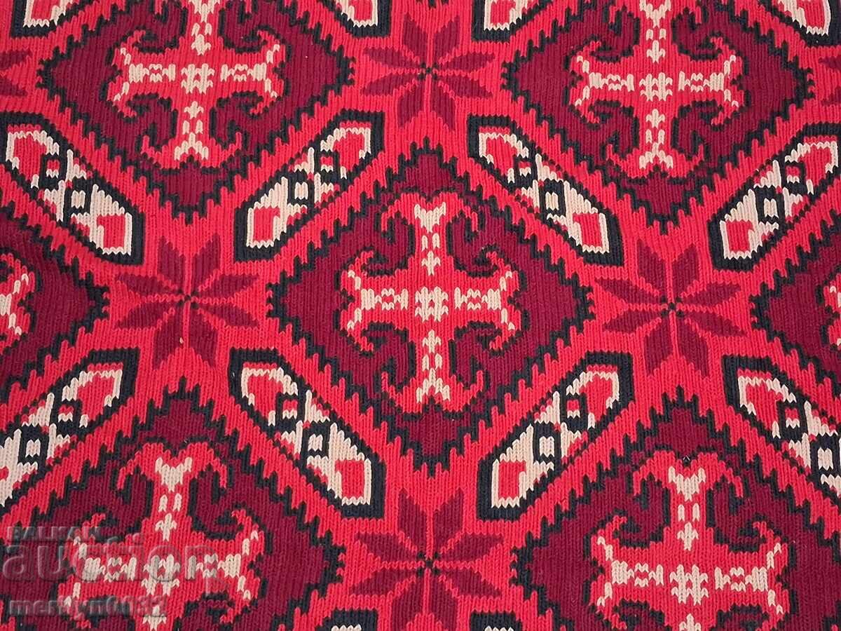 Стар ръчно тъкан ковьор за стена 130/60 см черга калъфка с цена 78.00 лв. | € 39.88 Стар ръчно тъкан ковьор за стена 130/60 см черга калъфка с цена 78.00 лв. | € 39.88