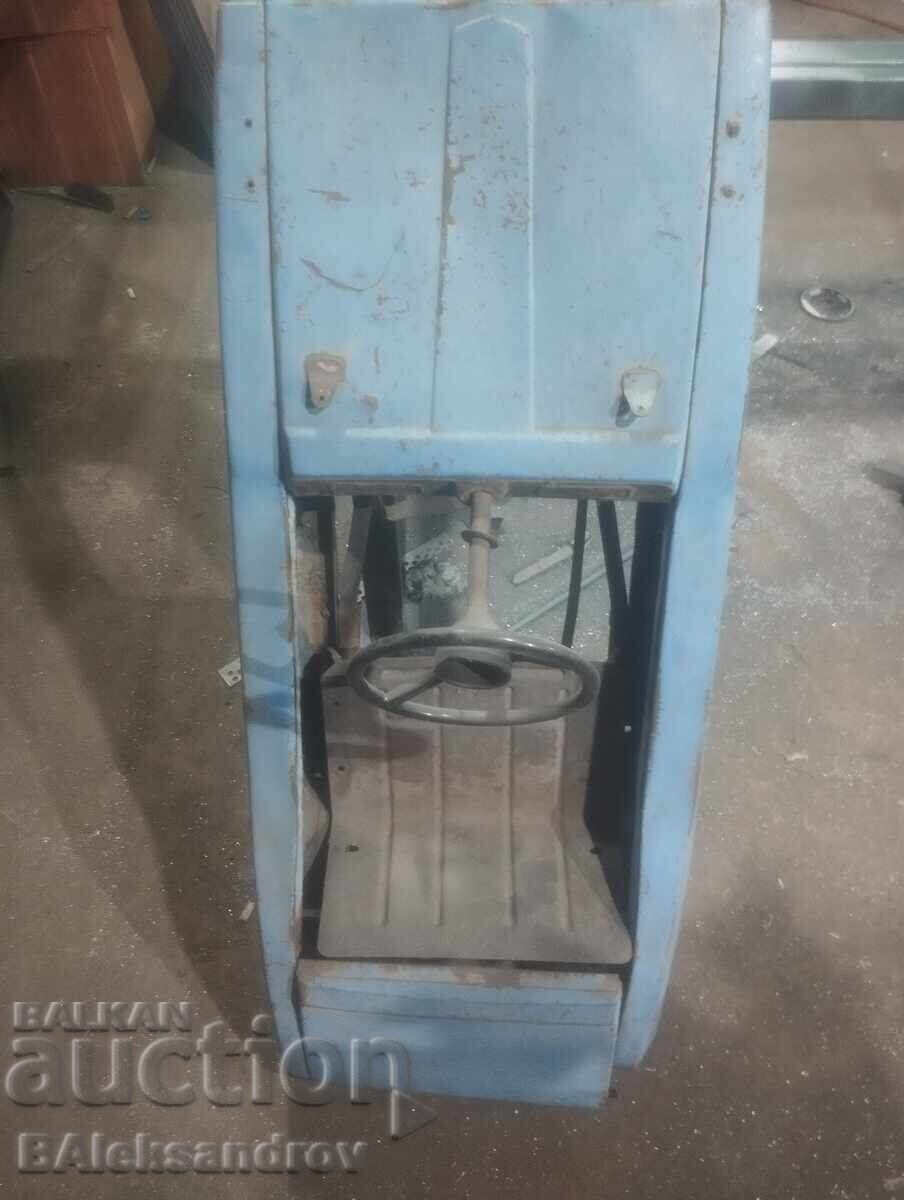 Pedal car, restoration project