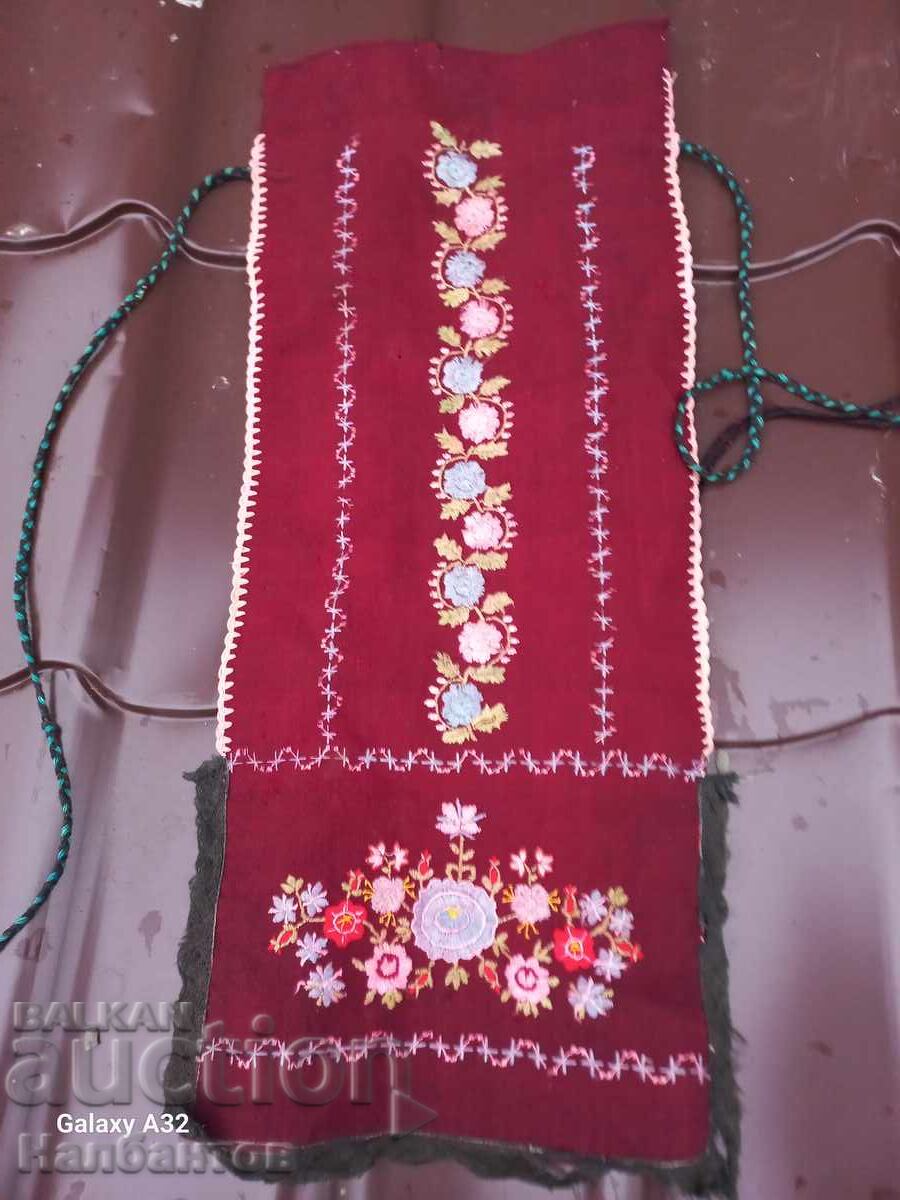 purtați un șorț vechi purtați un șorț vechi