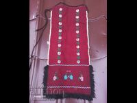 purtați un șorț vechi