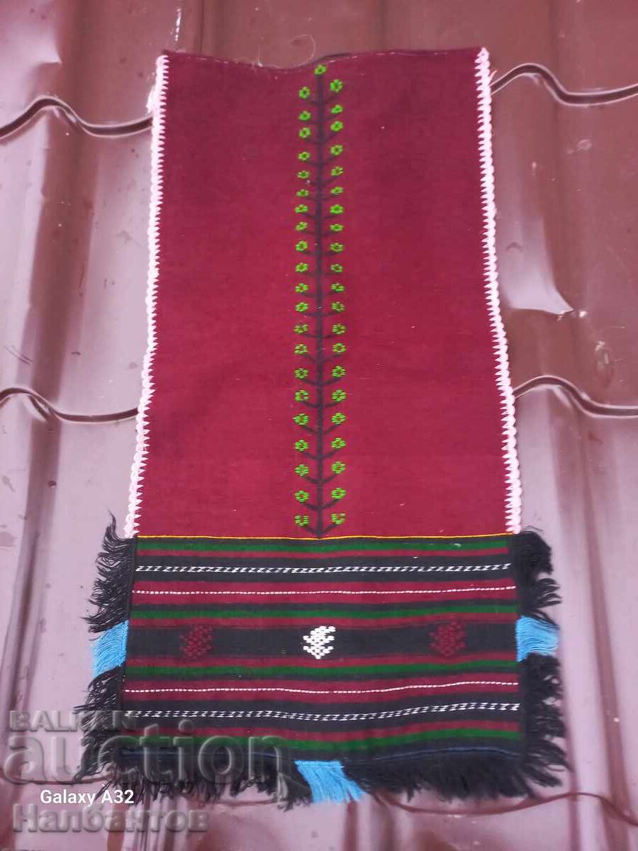 purtați un șorț vechi purtați un șorț vechi