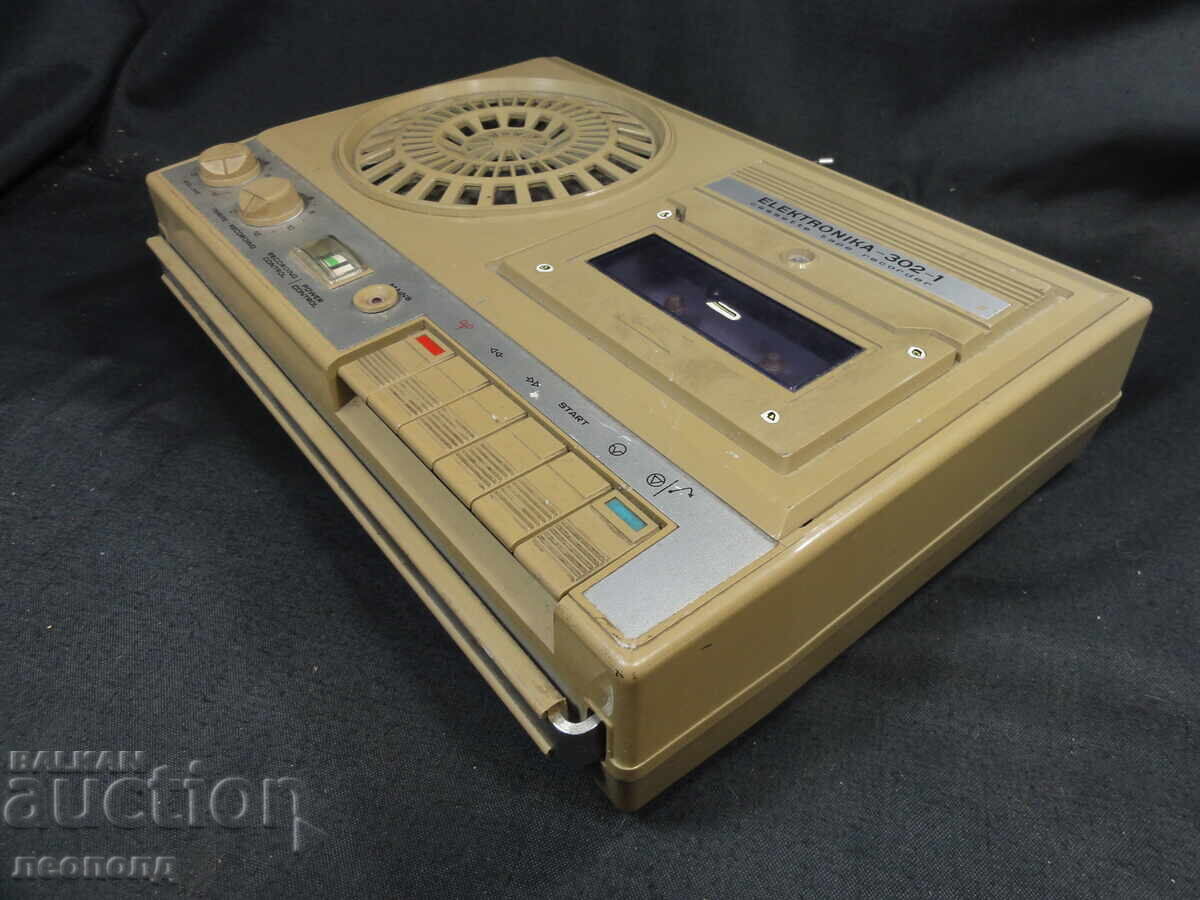 BZTS ΣΤΑΡ ΡΕΤΡΟ ΣΟΣ ΣΣΣΡ ΤΡΑΝΖΙΣΤΟΡ ΚΑΣΕΤΟΦΩΝΟ ΗΛΕΚΤΡΟΝΙΚΑ 302 με τιμή 0.01 BGN | € 0.01