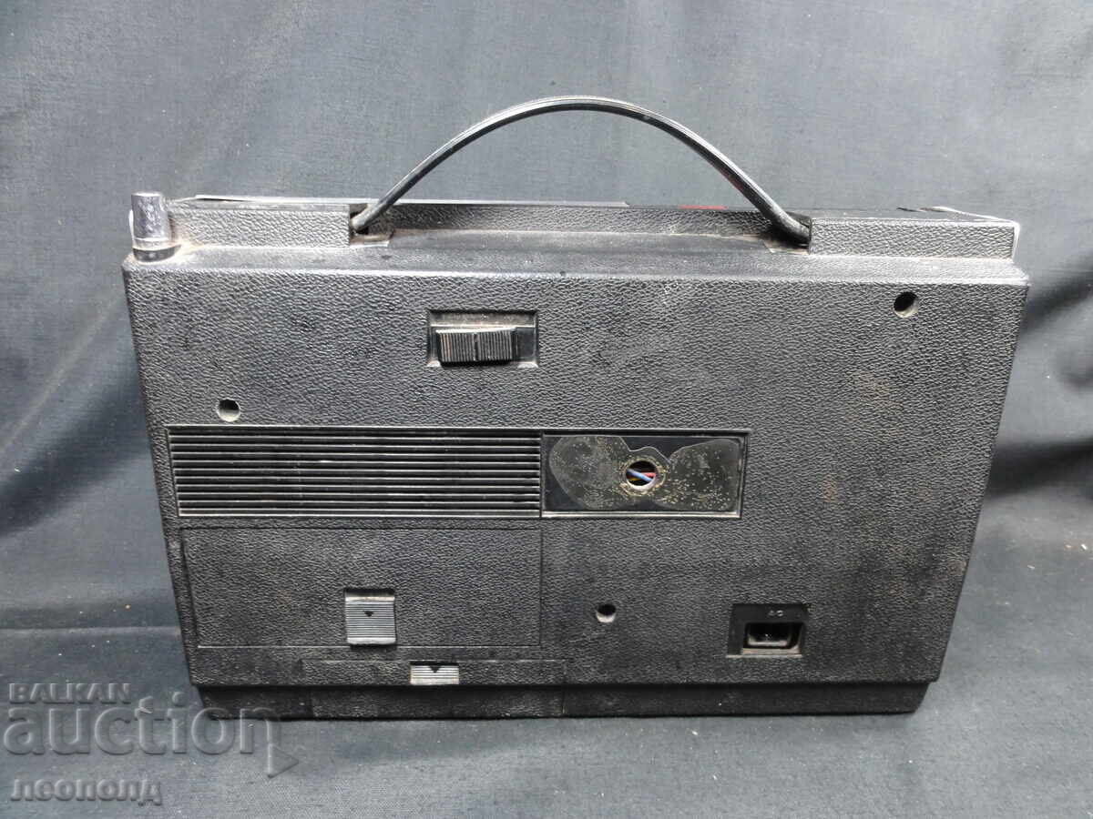 Доставка на БЗЦ СТАР РЕТРО ТРАНЗИСТОР РАДИО КАСЕТОФОН HITACHI