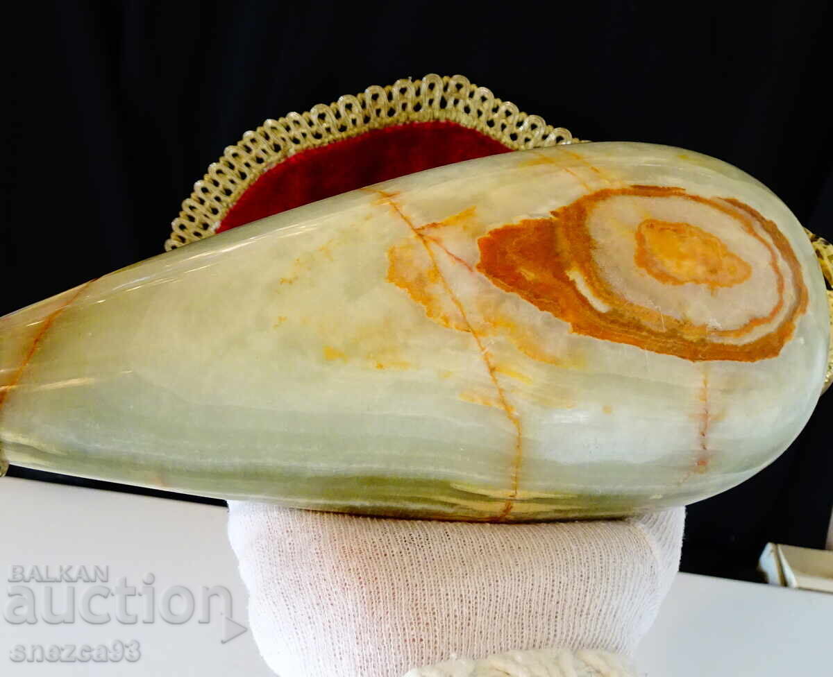 Доставка на Посребрена ваза,свещник оникс 2.2 кг.,месинг.