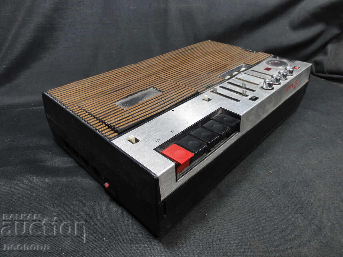 Доставка на БЗЦ СТАР РЕТРО СОЦ ТРАНЗИСТОР РАДИО КАСЕТОФОН UNITRA MAJA 2