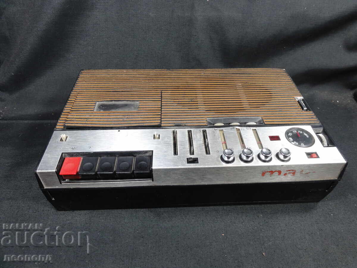 БЗЦ СТАР РЕТРО СОЦ ТРАНЗИСТОР РАДИО КАСЕТОФОН UNITRA MAJA 2