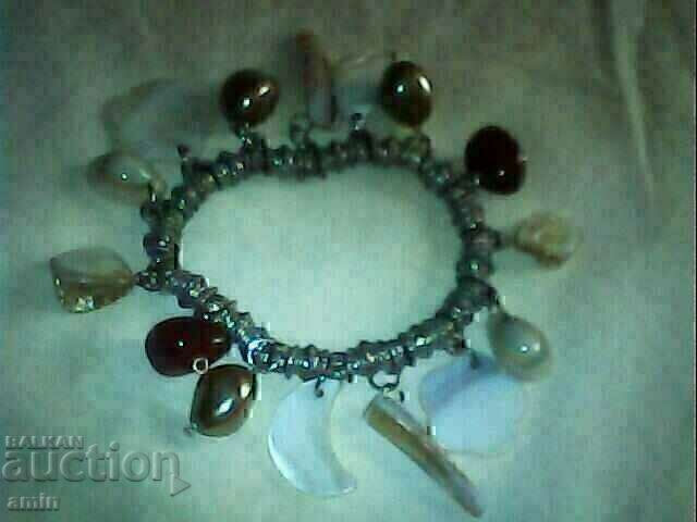 BEAUTIFUL gray carnelian pearl bracelet with price 25.00 BGN | € 12.78