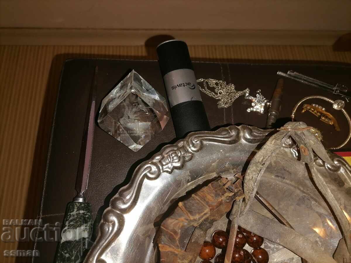 Licitație Loturi diverse pentru fiecare, câte ceva Licitație Loturi diverse pentru fiecare, câte ceva