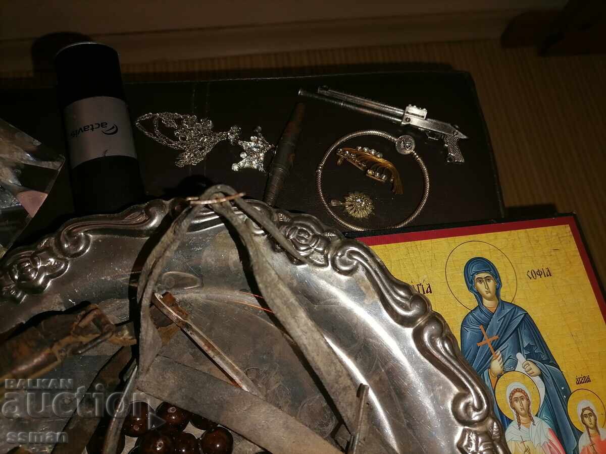 Loturi diverse pentru fiecare, câte ceva - 5 Loturi diverse pentru fiecare, câte ceva - 5