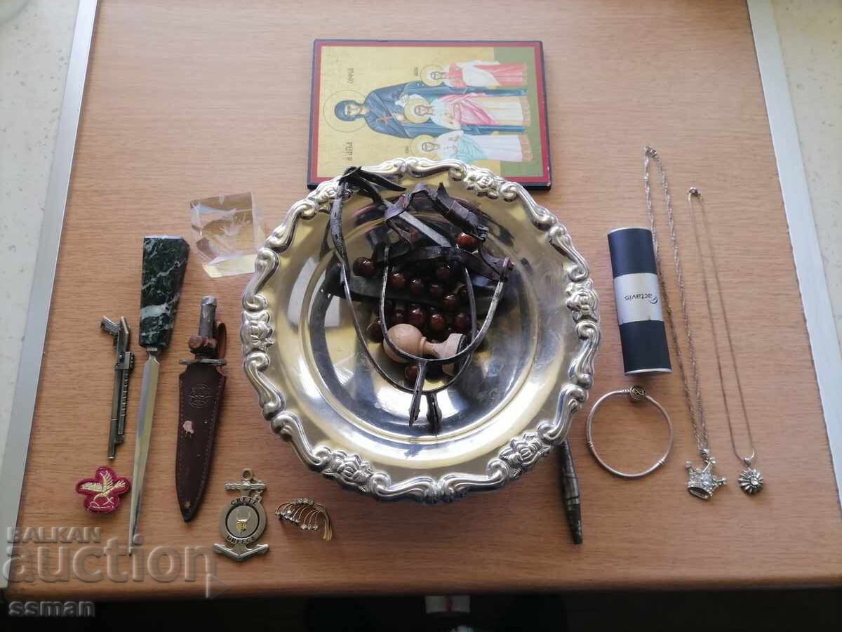 Lot of various items, something for everyone